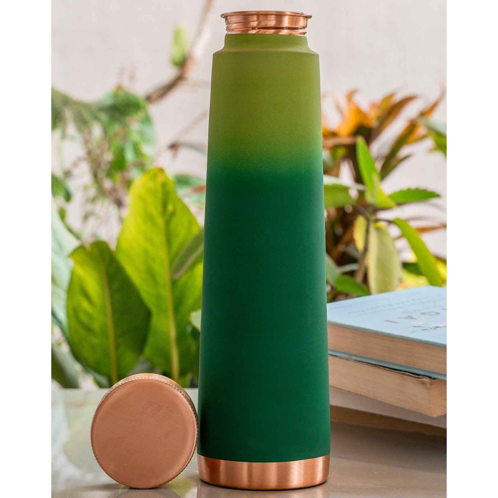 Pure copper bottle with pyramid shape and eye, catching colors green - 800 ML 161